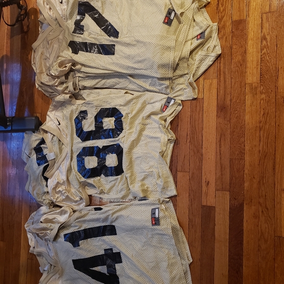 Harvard football practice jersey - Picture 3 of 3